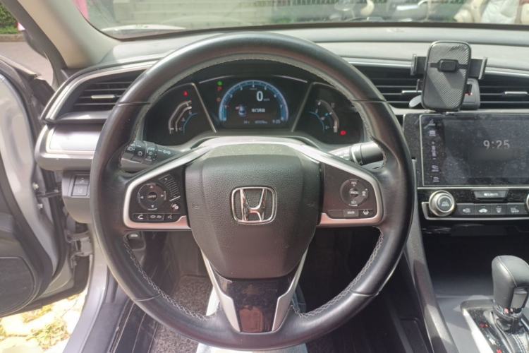 Used Honda Civic 2016 220TURBO CVT Prestige Edition Steering Wheel