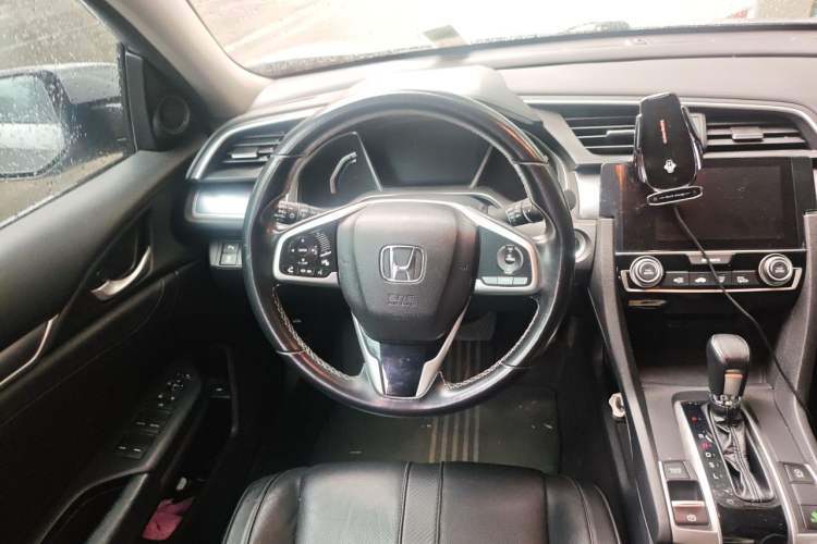 Used Honda Civic 2016 220TURBO CVT Prestige Edition Steering Wheel