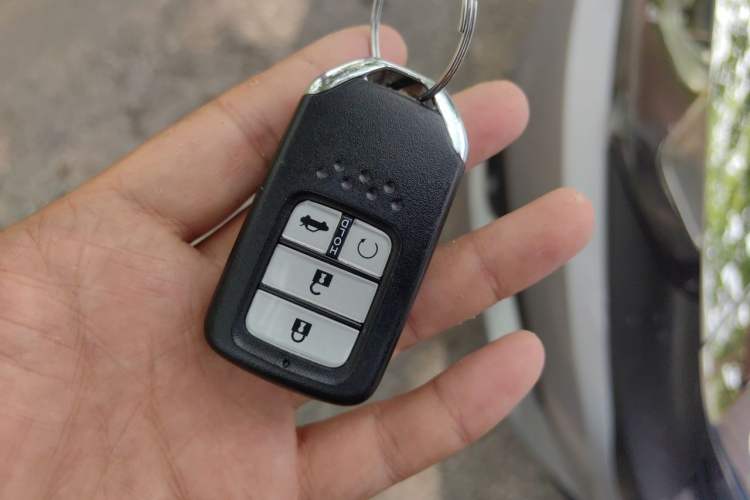 Used Honda Civic 2016 180TURBO CVT Comfort Version Vehicle Key