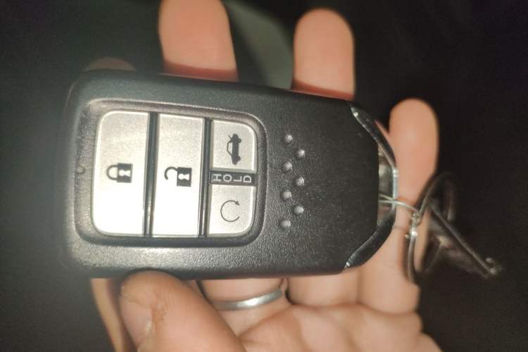Used Honda Civic 2016 220TURBO CVT Luxury Edition Vehicle Key