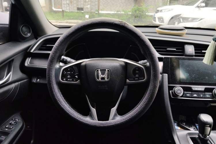 Used Honda Civic 2016 220TURBO CVT Prestige Edition Steering Wheel
