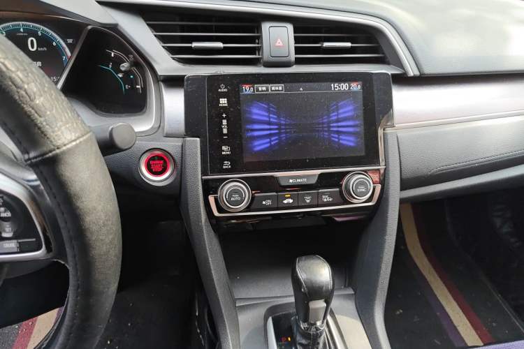 Used Honda Civic 2016 220TURBO CVT Prestige Edition Audio And AC Panel