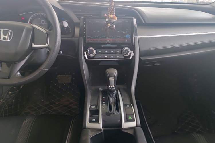 Used Honda Civic 2016 180TURBO CVT Comfort Version Audio And AC Panel