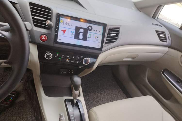 Used Honda Civic 2016 1.8L Automatic Comfort Version Audio And AC Panel