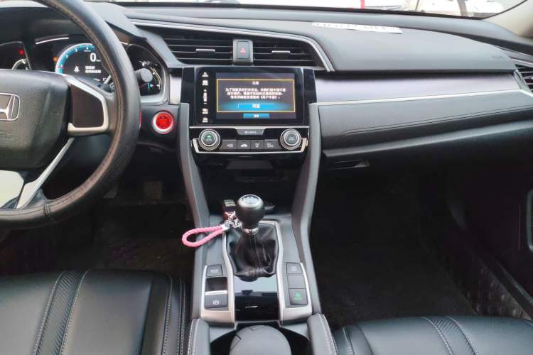 Used Honda Civic 2016 220TURBO Manual Luxury Edition Audio And AC Panel