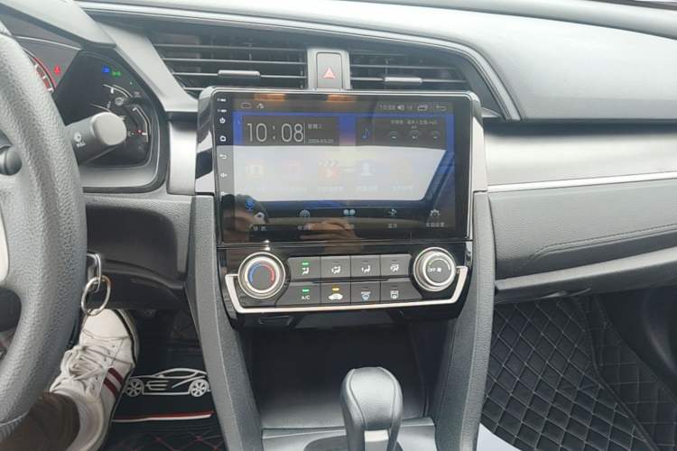 Used Honda Civic 2016 180TURBO CVT Comfort Version Audio And AC Panel