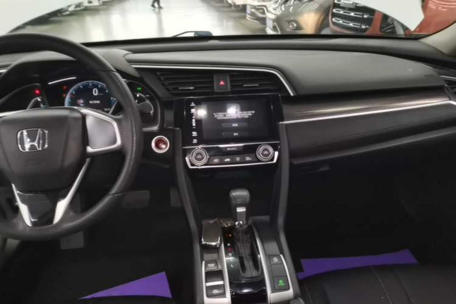 Used Honda Civic 2016 220TURBO CVT Prestige Edition Audio And AC Panel