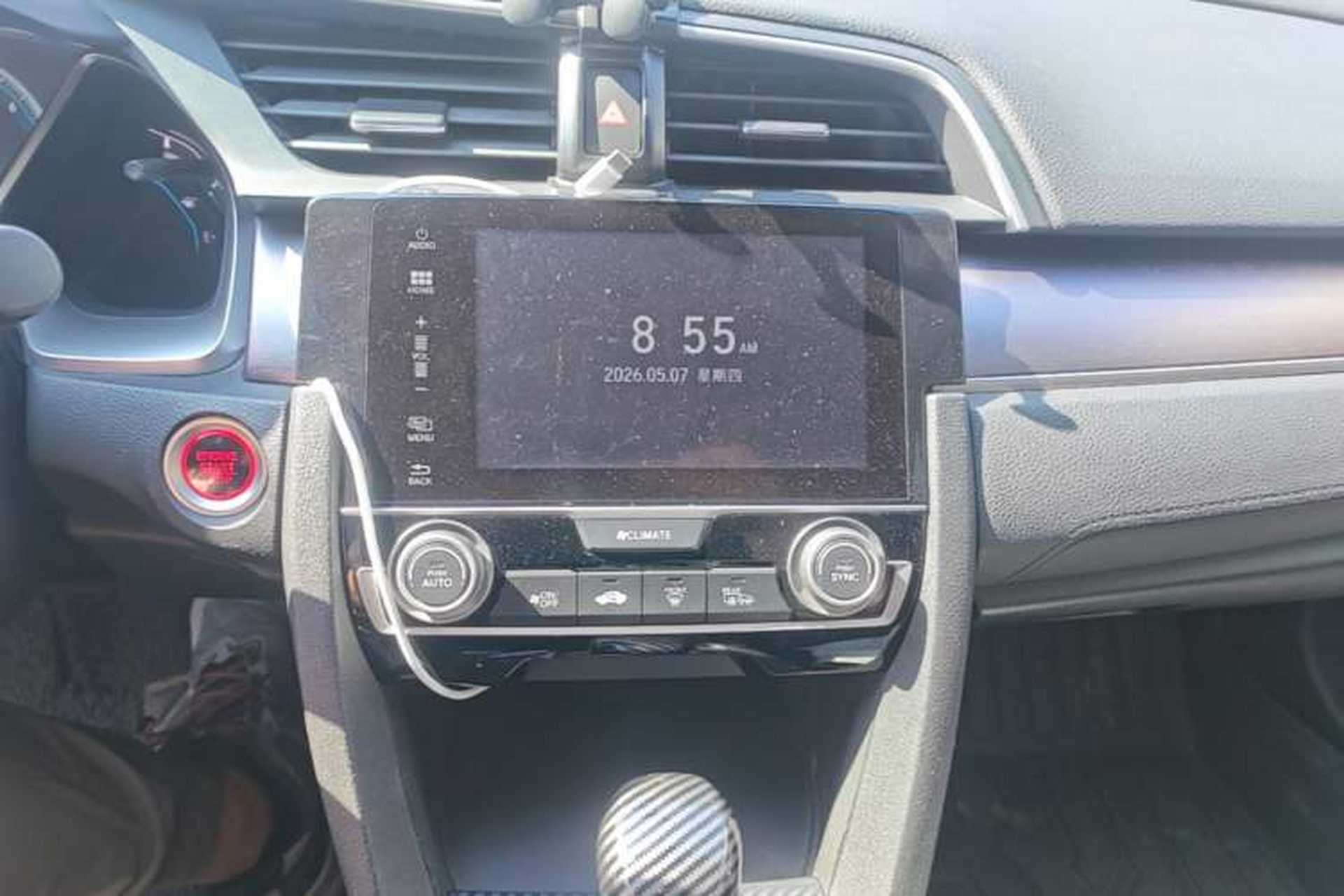 Used Honda Civic 2016 220TURBO CVT Luxury Edition Audio And AC Panel