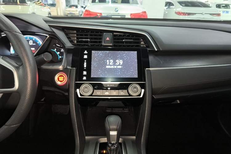 Used Honda Civic 2016 220TURBO CVT Luxury Edition Audio And AC Panel