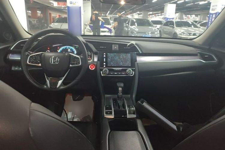 Used Honda Civic 2016 220TURBO CVT Prestige Edition Center Console