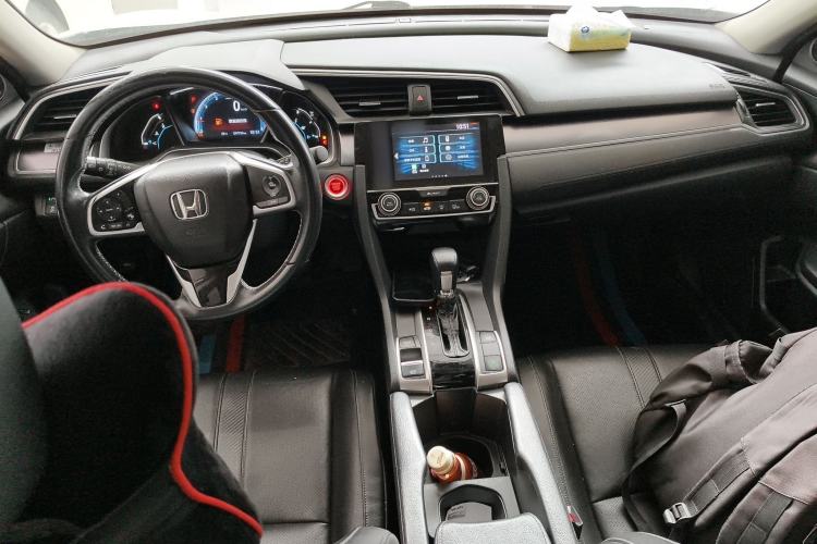 Used Honda Civic 2016 220TURBO CVT Prestige Edition Center Console