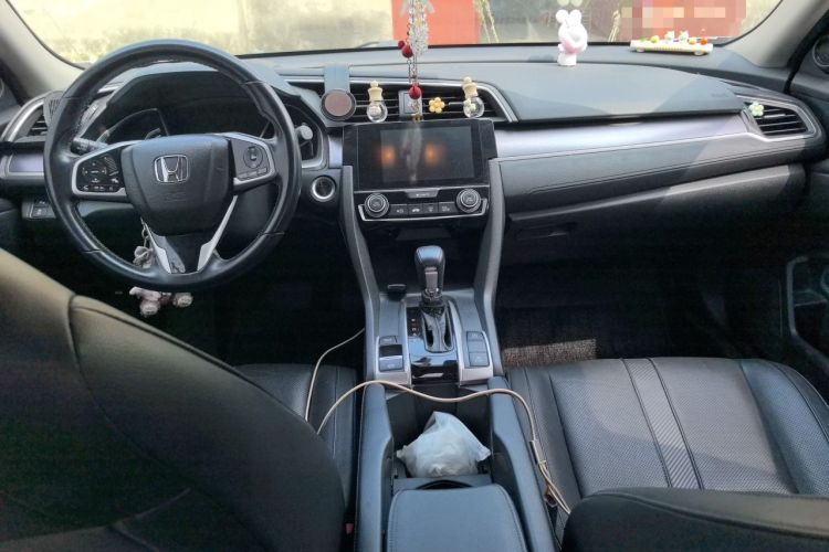 Used Honda Civic 2016 220TURBO CVT Prestige Edition Center Console
