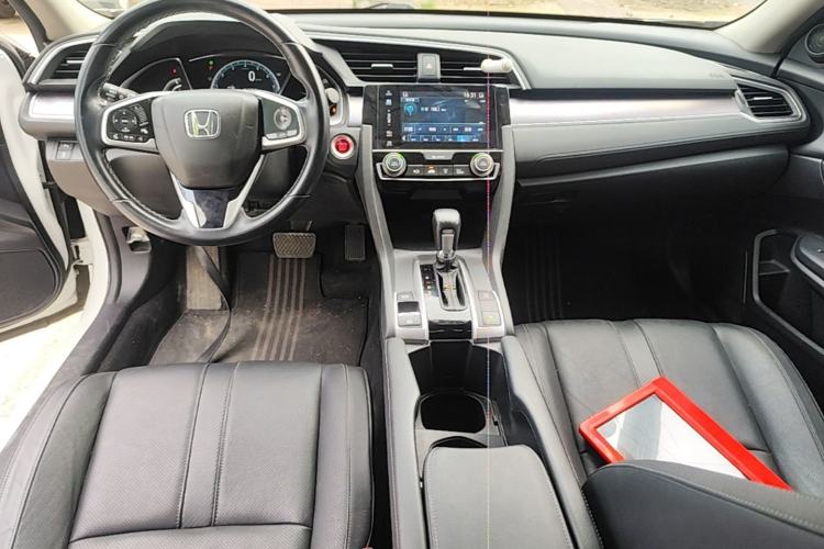 Used Honda Civic 2016 220TURBO CVT Prestige Edition Center Console