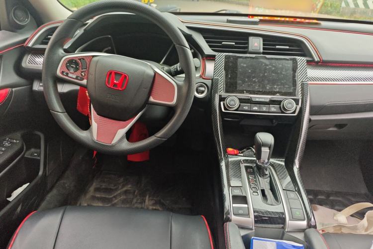 Used Honda Civic 2016 220TURBO CVT Luxury Edition Center Console
