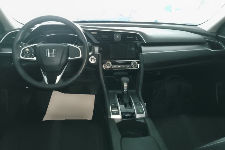 Used Honda Civic 2016 220TURBO CVT Luxury Edition Center Console
