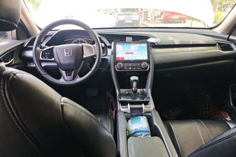 Used Honda Civic 2016 180TURBO CVT Comfort Version Center Console