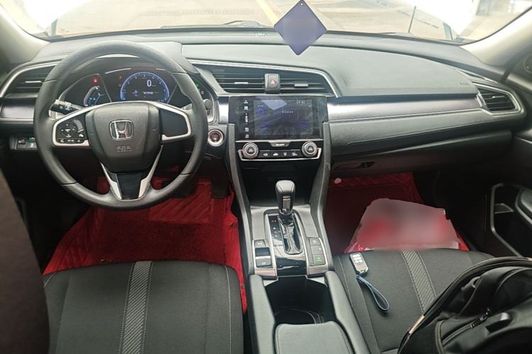 Used Honda Civic 2016 220TURBO CVT Luxury Edition Center Console