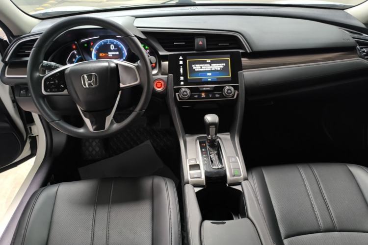 Used Honda Civic 2016 220TURBO CVT Prestige Edition Center Console