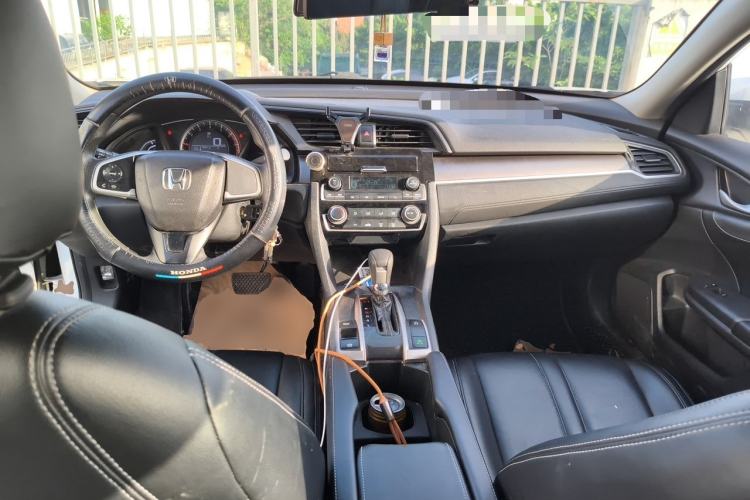 Used Honda Civic 2016 180TURBO CVT Comfort Version Center Console