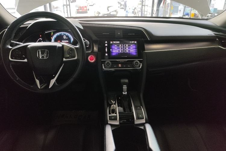 Used Honda Civic 2016 220TURBO CVT Prestige Edition Center Console