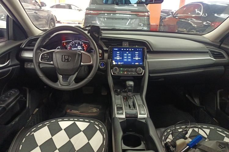 Used Honda Civic 2016 180TURBO CVT Comfort Version Center Console