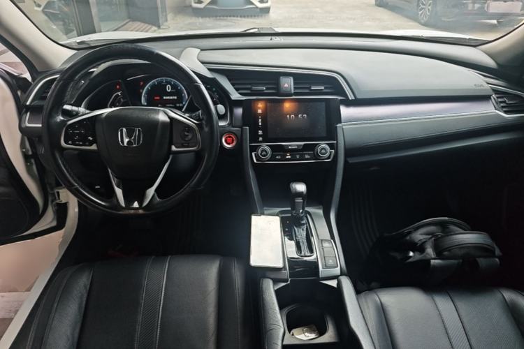Used Honda Civic 2016 220TURBO CVT Prestige Edition Center Console