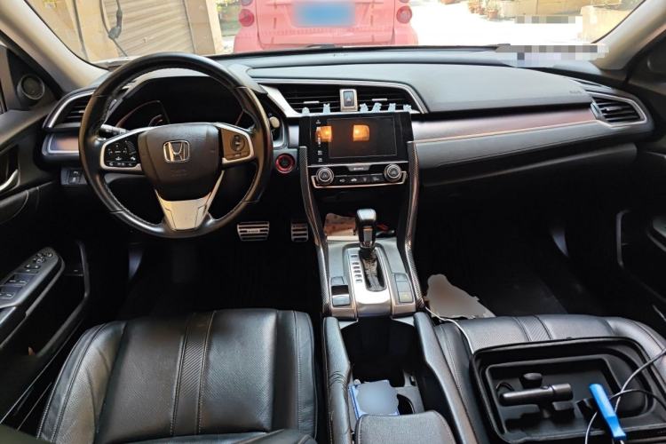 Used Honda Civic 2016 220TURBO CVT Prestige Edition Center Console