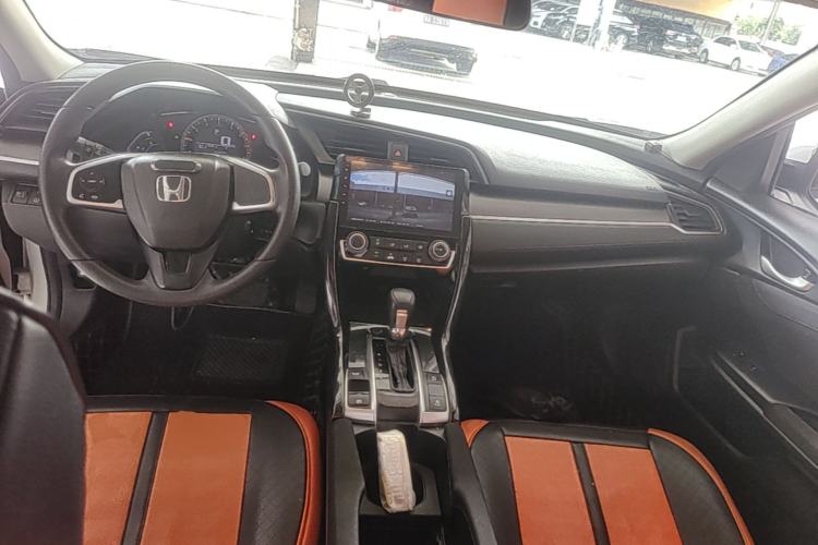 Used Honda Civic 2016 180TURBO CVT Comfort Version Center Console