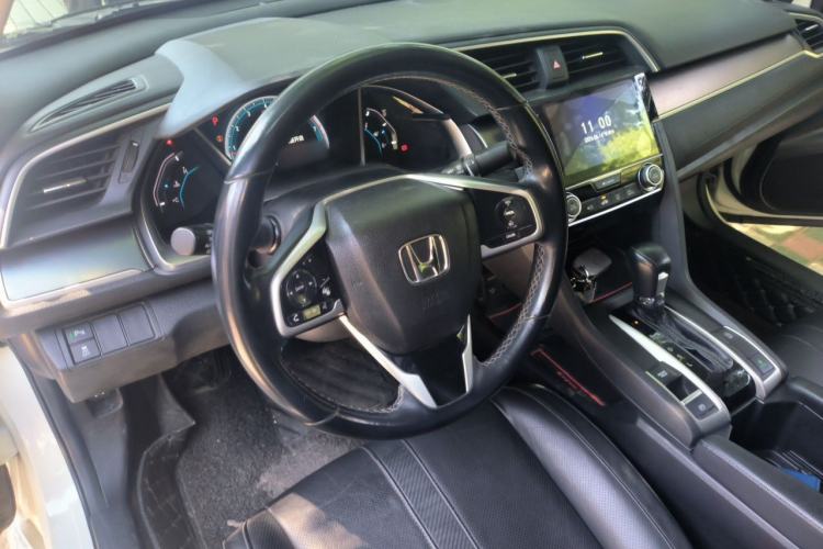 Used Honda Civic 2016 220TURBO CVT Prestige Edition Center Console