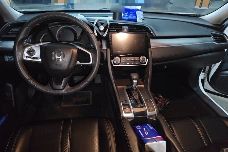 Used Honda Civic 2016 180TURBO CVT Comfort Version Center Console