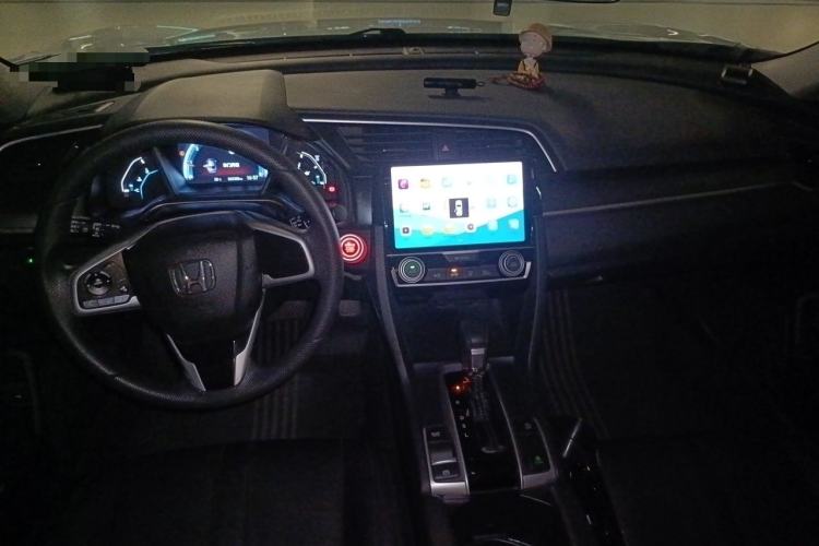 Used Honda Civic 2016 220TURBO CVT Luxury Edition Center Console
