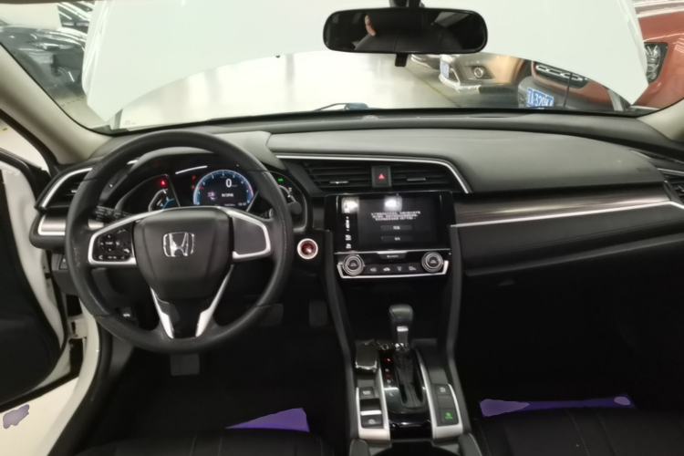 Used Honda Civic 2016 220TURBO CVT Prestige Edition Center Console