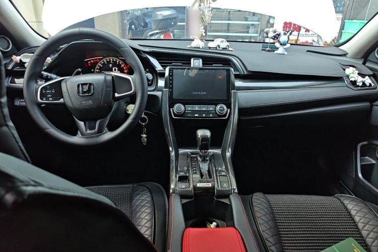 Used Honda Civic 2016 180TURBO CVT Comfort Version Center Console