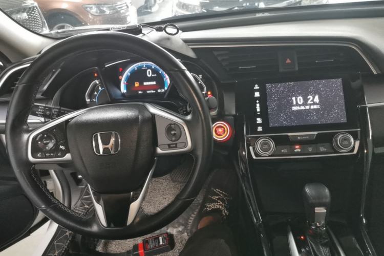 Used Honda Civic 2016 220TURBO CVT Prestige Edition Center Console
