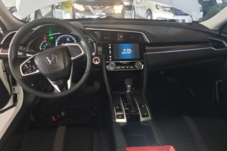 Used Honda Civic 2016 220TURBO CVT Luxury Edition Center Console