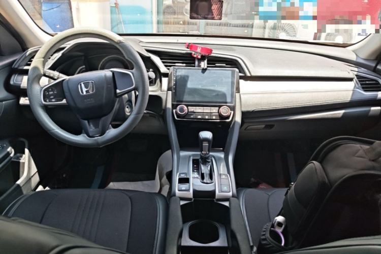 Used Honda Civic 2016 180TURBO CVT Comfort Version Center Console