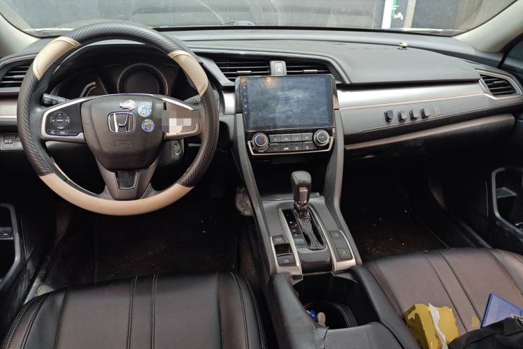 Used Honda Civic 2016 180TURBO CVT Comfort Version Center Console