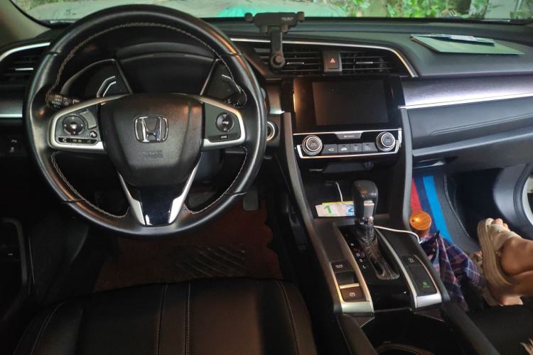 Used Honda Civic 2016 220TURBO CVT Prestige Edition Center Console