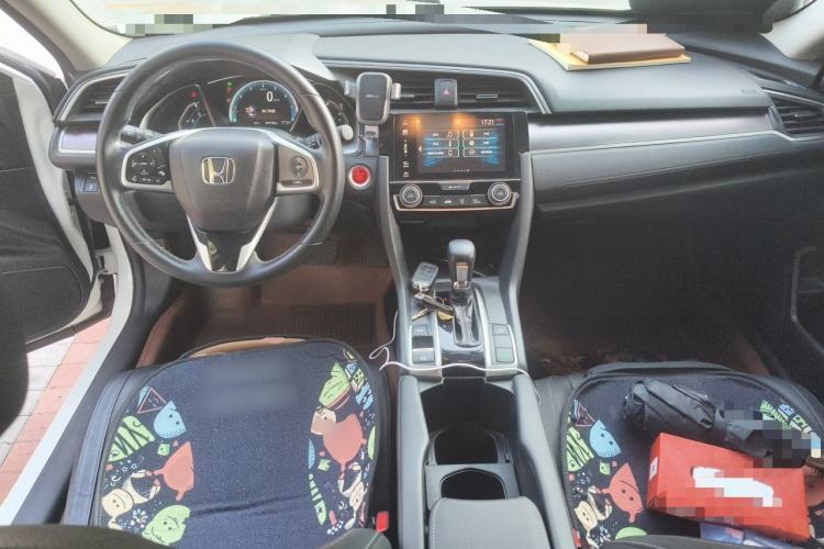 Used Honda Civic 2016 220TURBO CVT Prestige Edition Center Console
