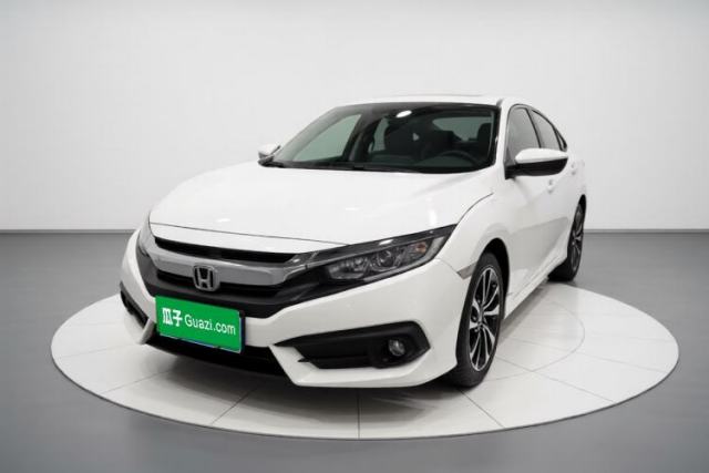 Honda Civic 2016 220TURBO CVT Luxury Edition usado