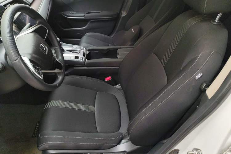 Used Honda Civic 2016 220TURBO CVT Luxury Edition Driver Seat
