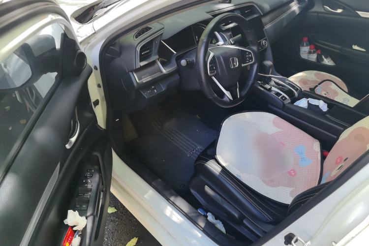 Used Honda Civic 2016 220TURBO CVT Luxury Edition Driver Seat