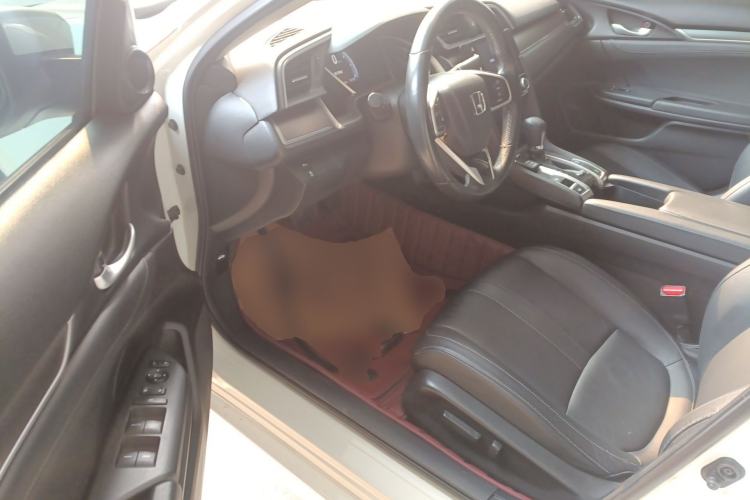 Used Honda Civic 2016 220TURBO CVT Prestige Edition Driver Seat