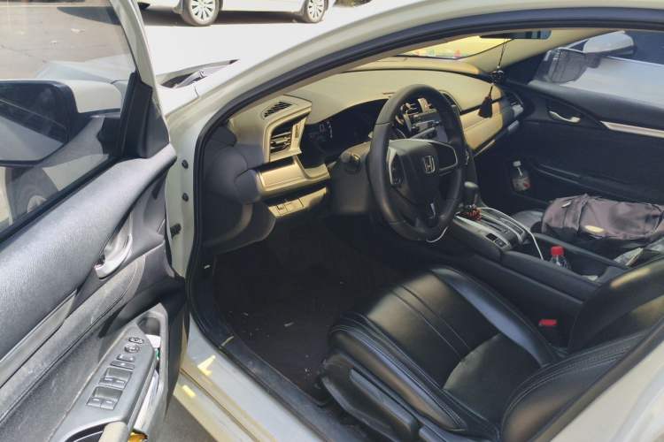 Used Honda Civic 2016 180TURBO CVT Comfort Version Driver Seat