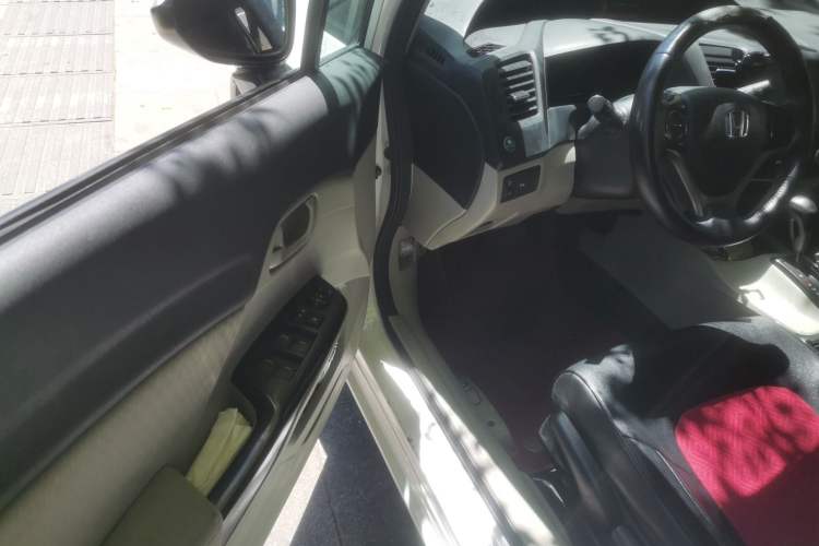 Used Honda Civic 2016 1.8L Automatic Comfort Version Driver Seat