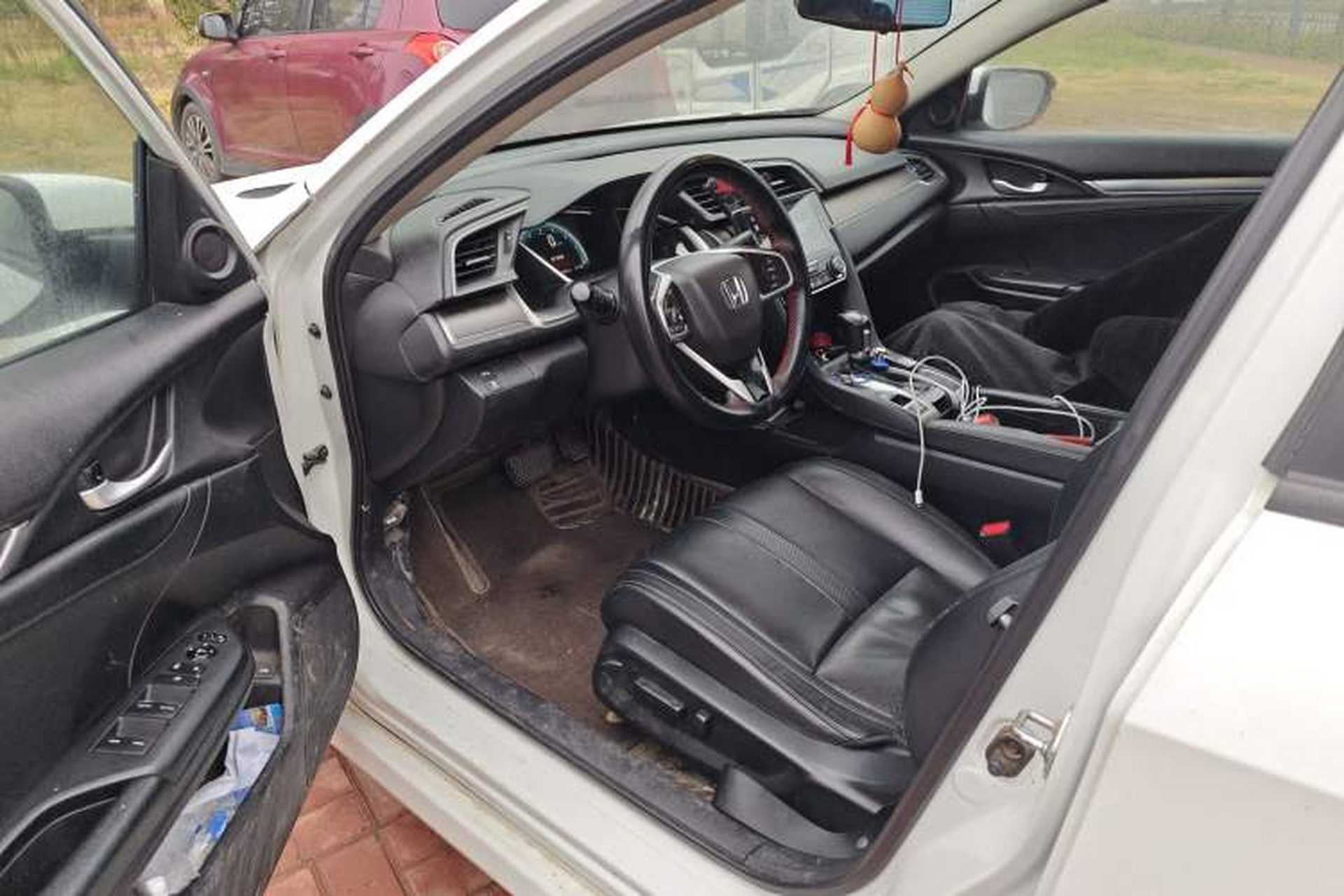 Used Honda Civic 2016 220TURBO CVT Prestige Edition Driver Seat