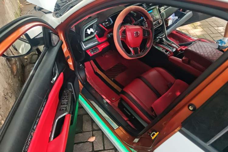 Used Honda Civic 2016 220TURBO CVT Prestige Edition Driver Seat