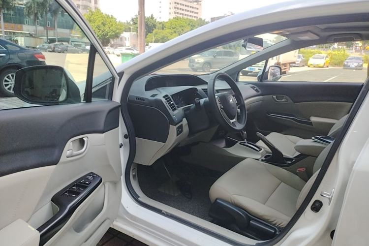 Used Honda Civic 2016 1.8L Automatic Comfort Version Driver Seat
