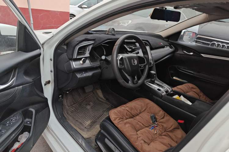 Used Honda Civic 2016 180TURBO CVT Comfort Version Driver Seat