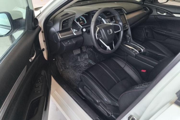 Used Honda Civic 2016 220TURBO CVT Luxury Edition Driver Seat